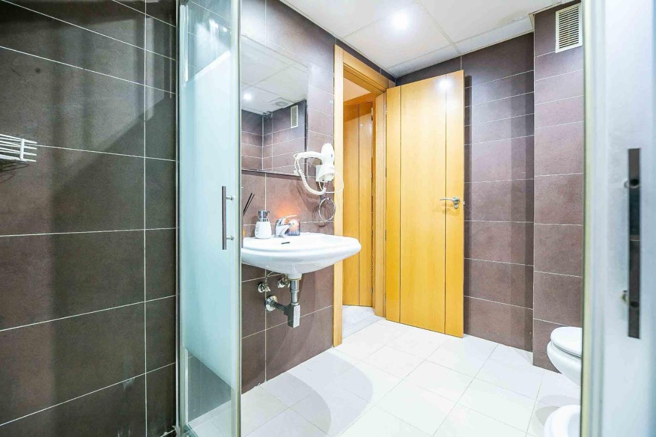Carlos Haya Beautiful Apartment With Parking Málaga Exterior foto