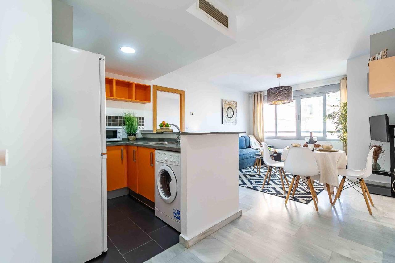 Carlos Haya Beautiful Apartment With Parking Málaga Exterior foto