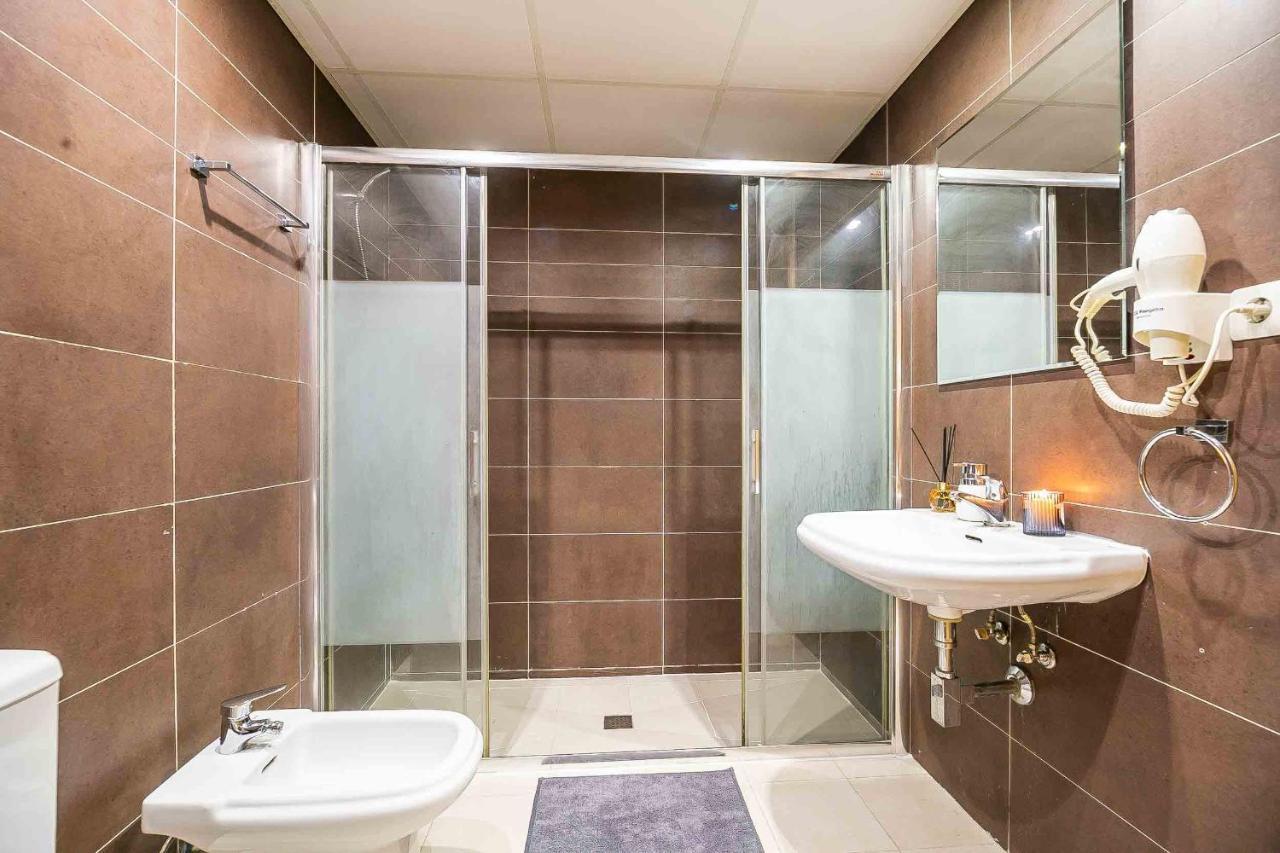 Carlos Haya Beautiful Apartment With Parking Málaga Exterior foto